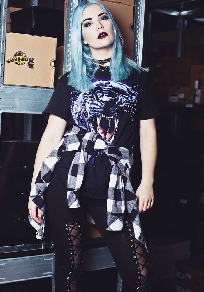 Blue Angel från Manic Panic