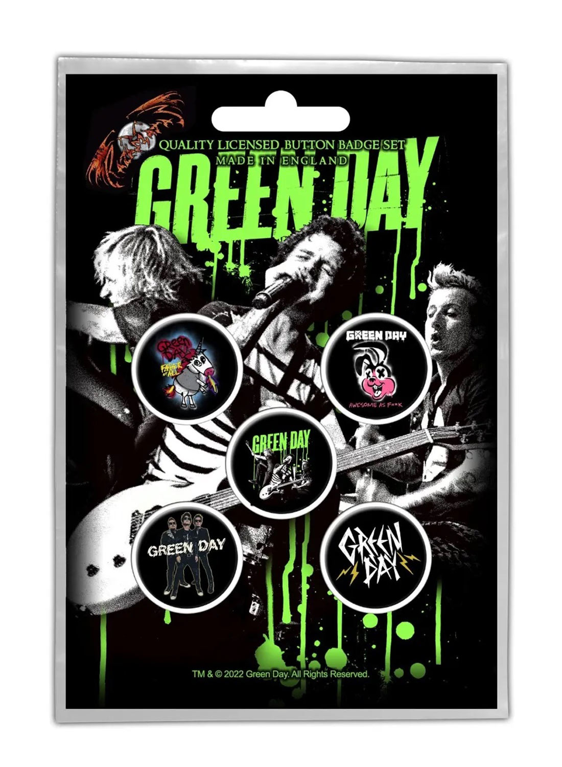 Green Day Revolution är Badge Pack från bandet Green Day. Shock.se har ett stort utbud av Officiell Merch online! Bra Pricer och snabba leveranser.